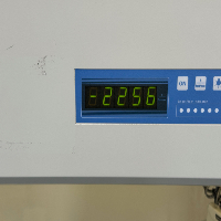 Thermo 1300 Series A2 4' Biosafety Cabinet image 2